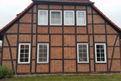 fachwerk-sandstrahlen-neue-alte-charme-feinstrahlen-giebel1-vorher